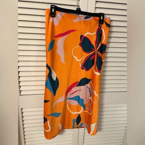 Sigrid Olson floral boho midi skirt - Picture 2 of 3